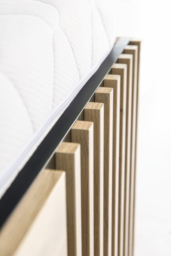 551b2394761ab83e91d7b3f58e8032e2