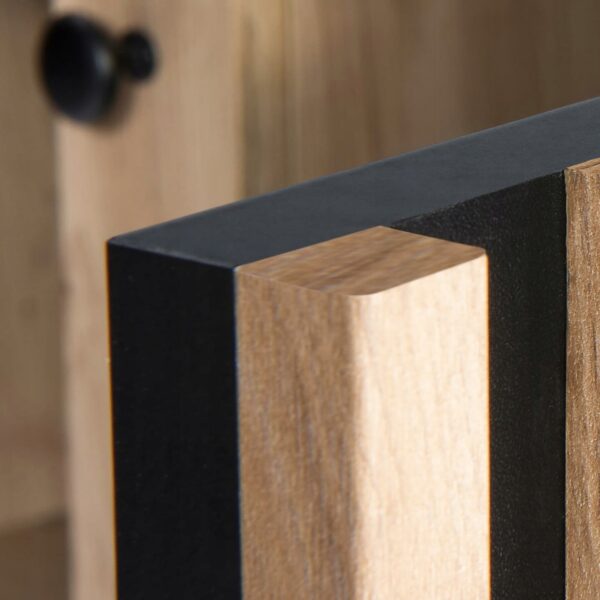 ee9e9efce7f0d833a1751fa3dce90a18