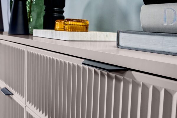 de49ec067823e94e3c0986a9dd144f62