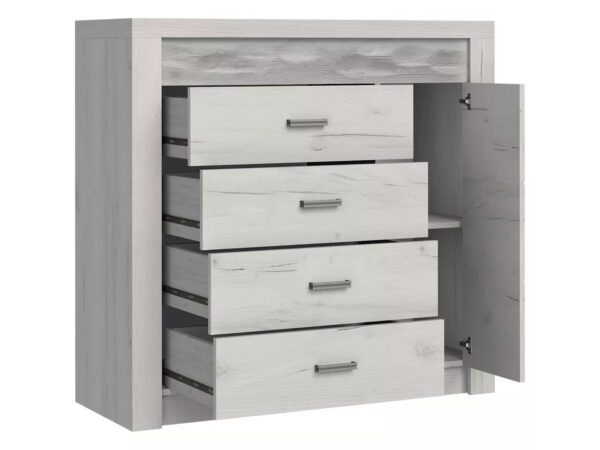 e3e7f36670ec7405f30d72ad3670095d