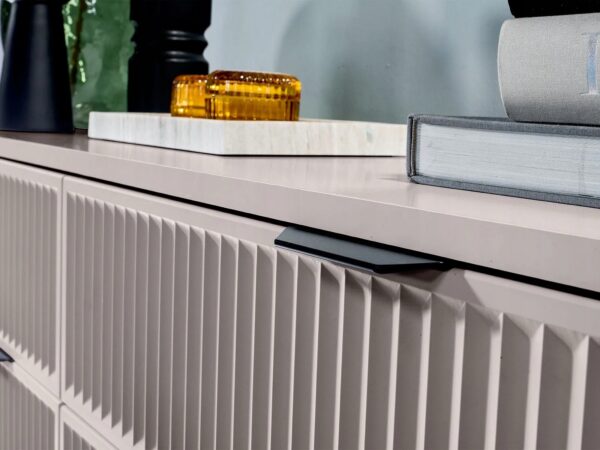 39355bed943fcfd256e88e00b53eb4a4