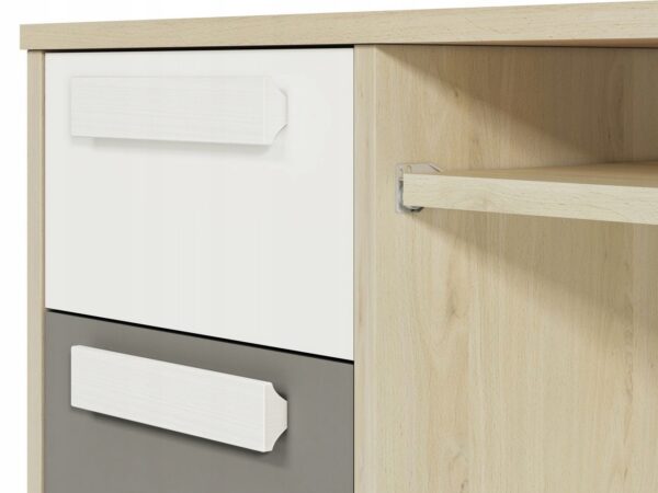 8022be4c7532457653dd425ffa9d911d