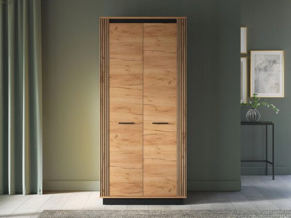 e3a42ffc84be53235f3e00bff645a003