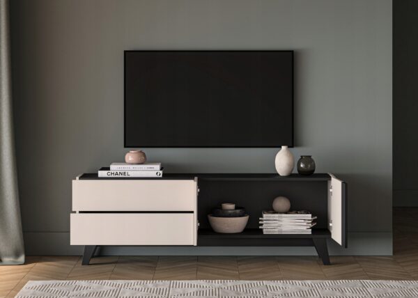 f05ae1eced34fd6ddc1be36dc6993755